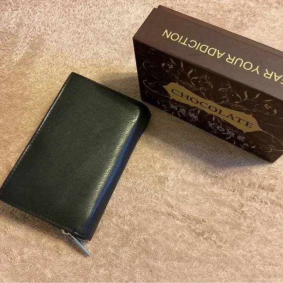 Chocolate New York Leather Wallet - Picture 4 of 5